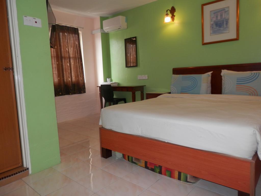 Travellers Planet Hotel & Guesthouse Malacca Ngoại thất bức ảnh